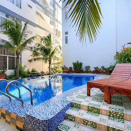Ruby Hotel Phu Quoc Buitenkant foto