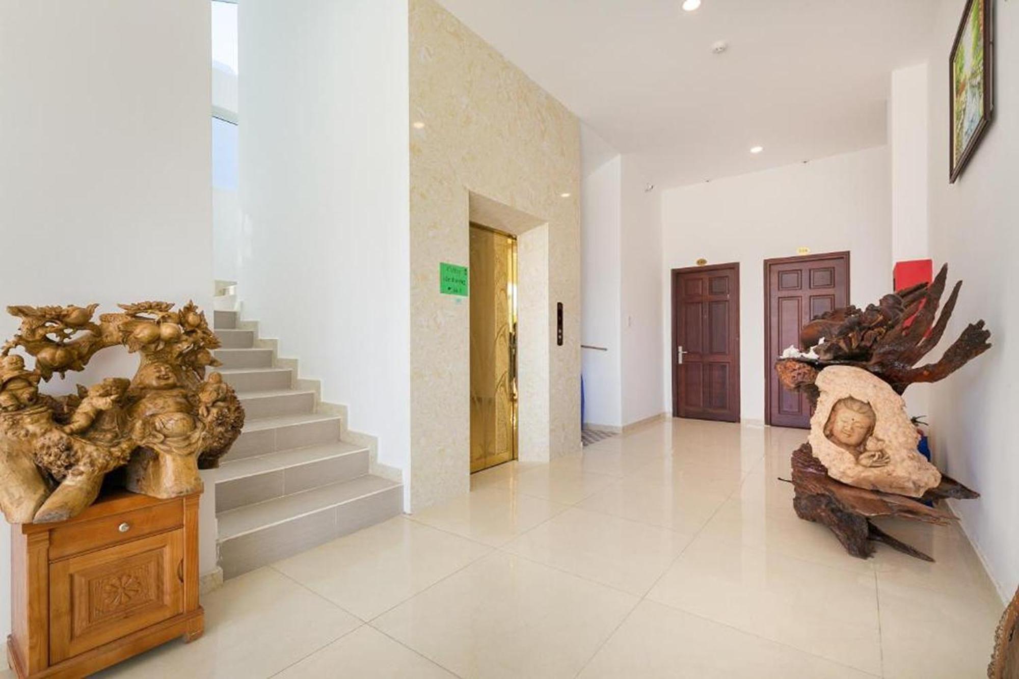 Ruby Hotel Phu Quoc Buitenkant foto